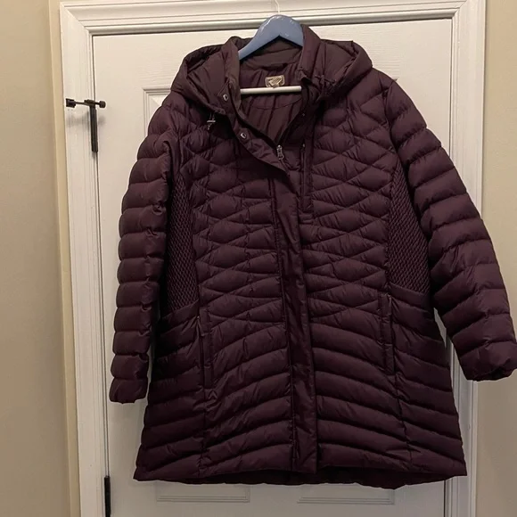 Duluth Trading Co Burgundy Jacket - Picture 1 of 7